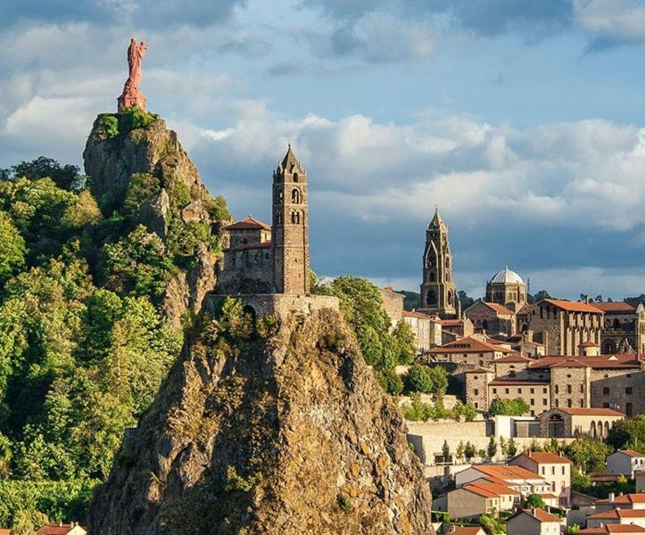 Appartement Vue Imprenable Le Puy-en-Velay Buitenkant foto